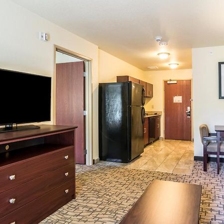 Cobblestone Hotel & Suites - Greenville Ngoại thất bức ảnh