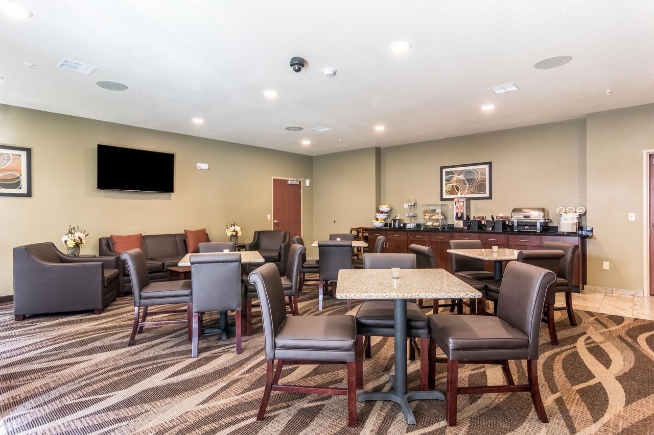 Cobblestone Hotel & Suites - Greenville Ngoại thất bức ảnh