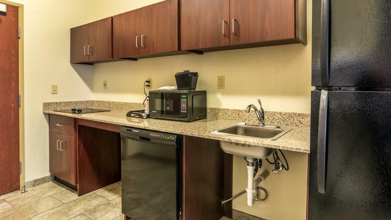 Cobblestone Hotel & Suites - Greenville Ngoại thất bức ảnh