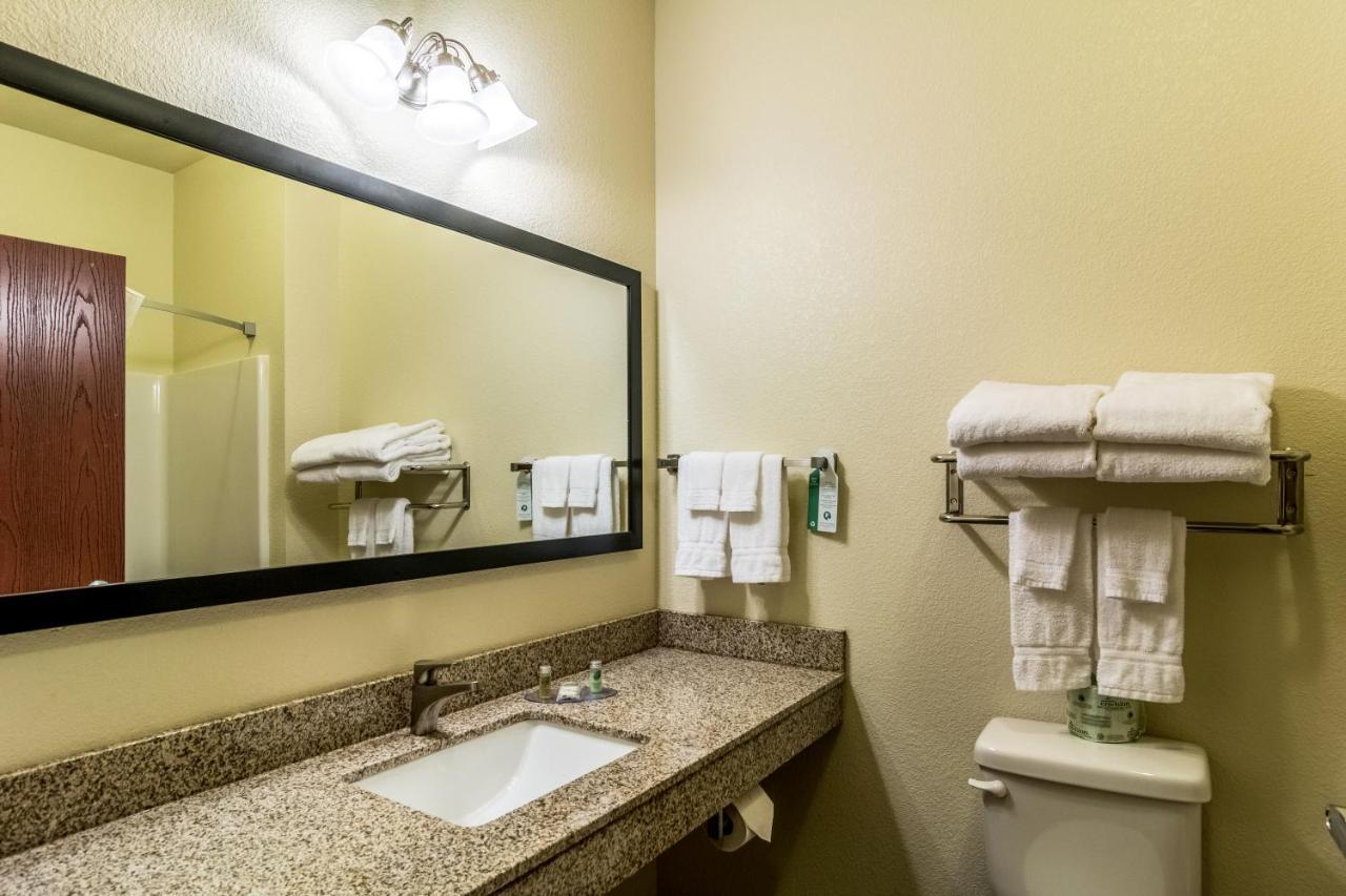 Cobblestone Hotel & Suites - Greenville Ngoại thất bức ảnh